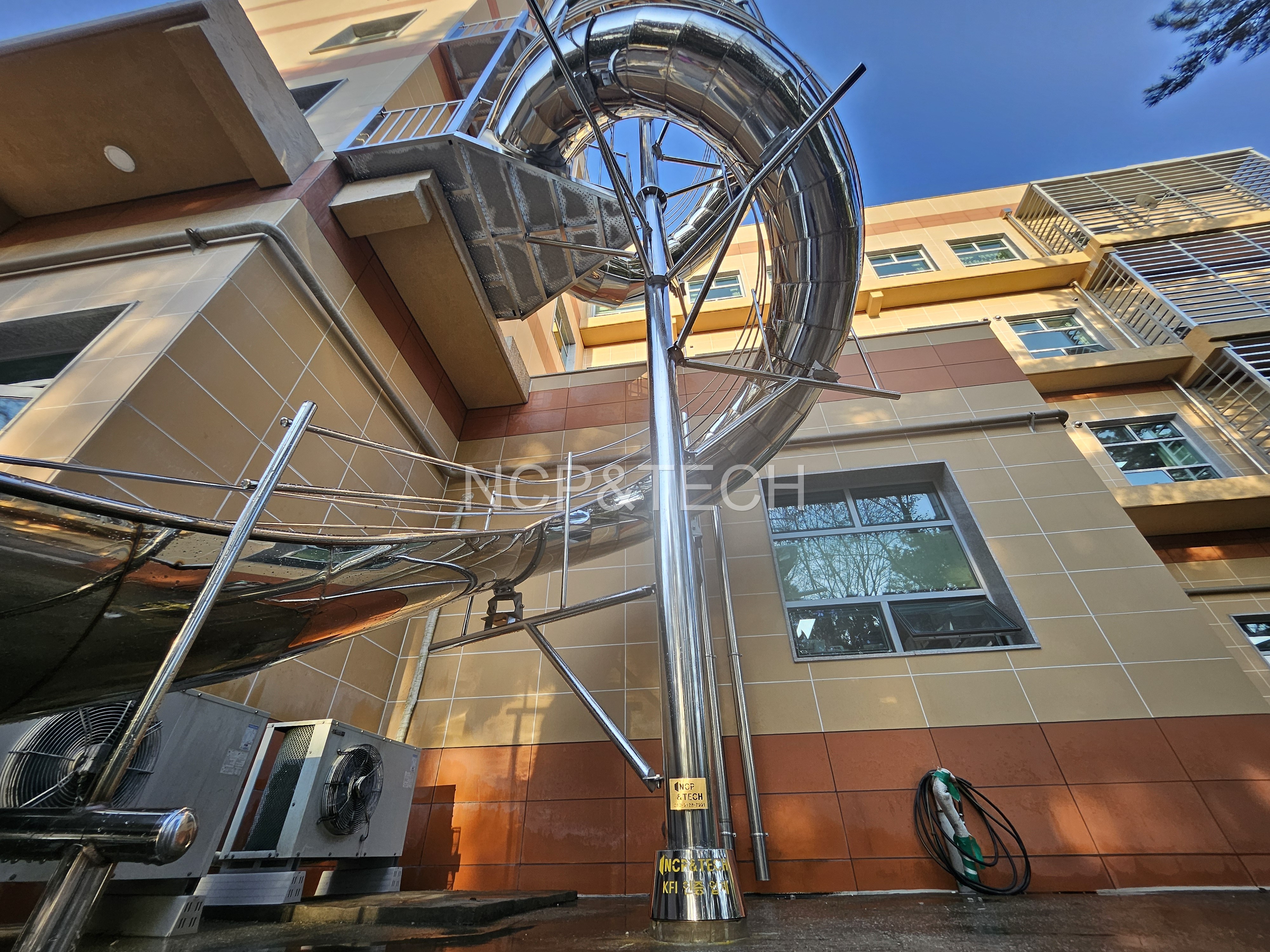 요양병원3층 피난미끄럼틀설치