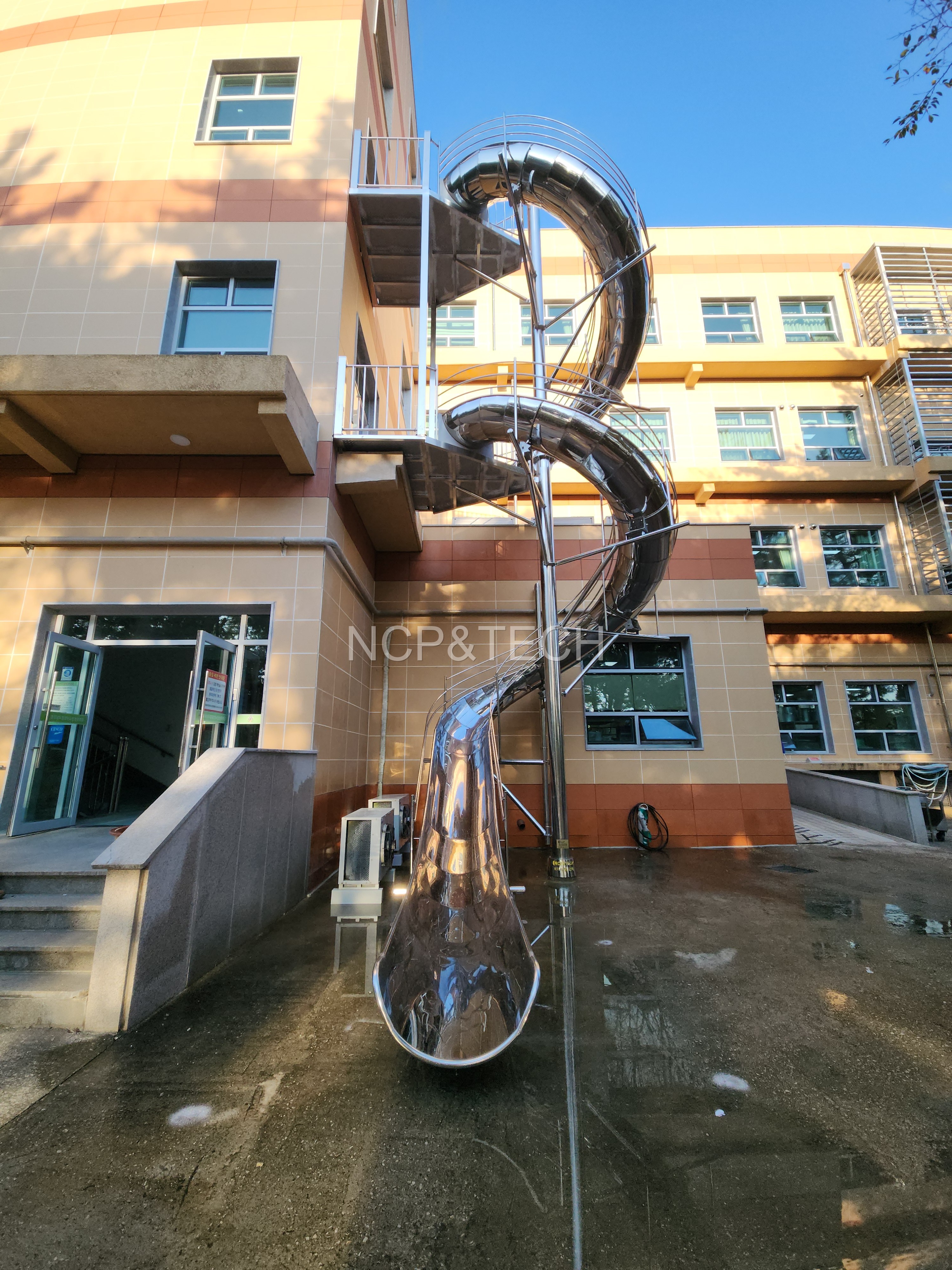 요양병원3층 피난미끄럼틀설치