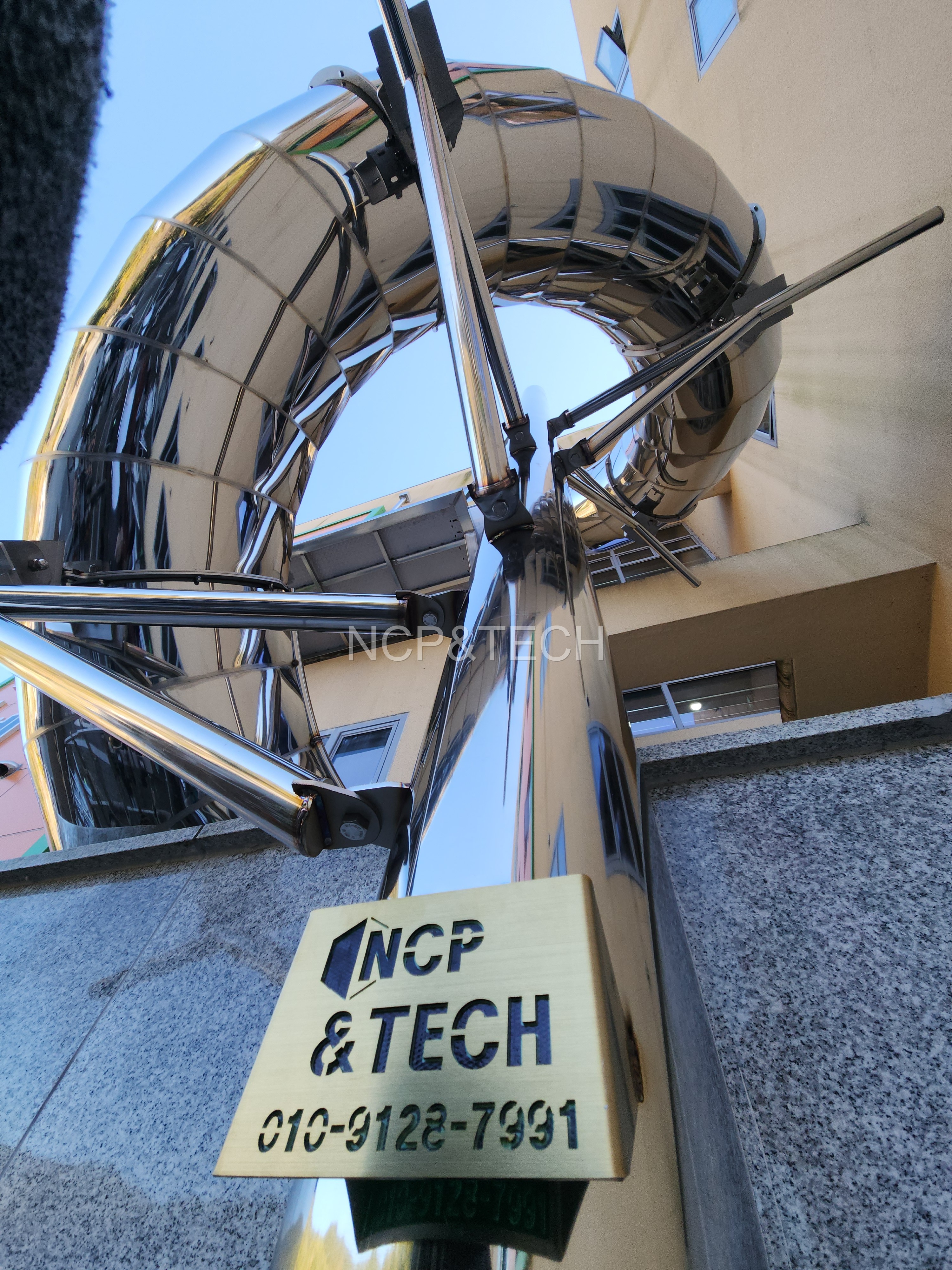 3층 피난 미끄럼틀 설치 경남도립 통영노인전문병원